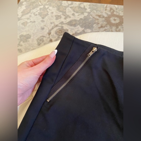 THEORY Black Dress Pants with Zippers Sz 4 - Picture 8 of 8